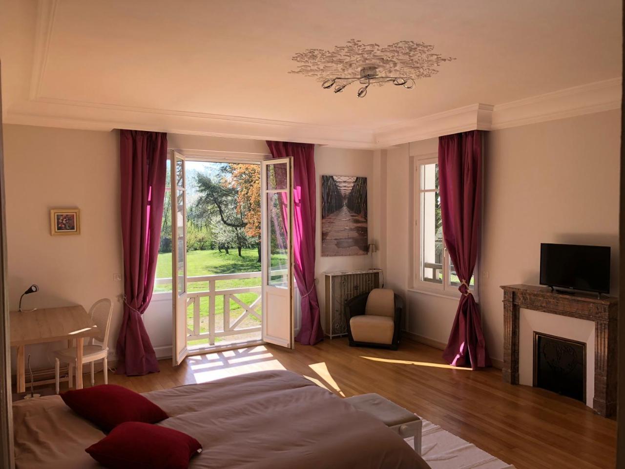 La Villa Rochette Forges-les-Bains Bagian luar foto