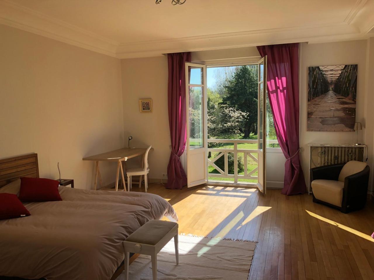 La Villa Rochette Forges-les-Bains Bagian luar foto